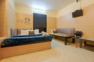 Ujjain darshan photo – RE2 – Hotel Shrimmaya near Mahakaleshwar Temple Ujjain